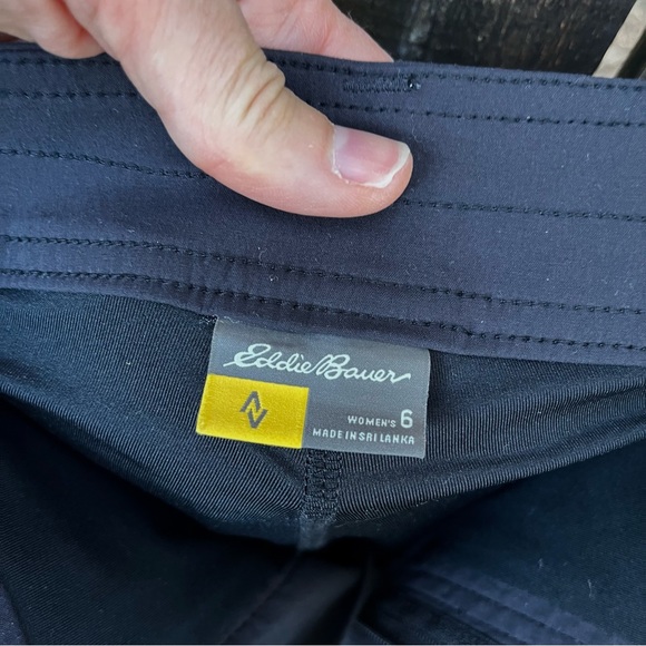 Eddie Bauer Black Skort Sz 6 - Picture 3 of 10